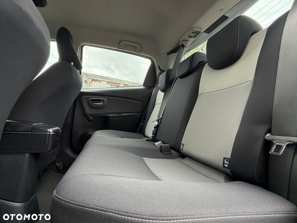 Toyota Yaris - 26