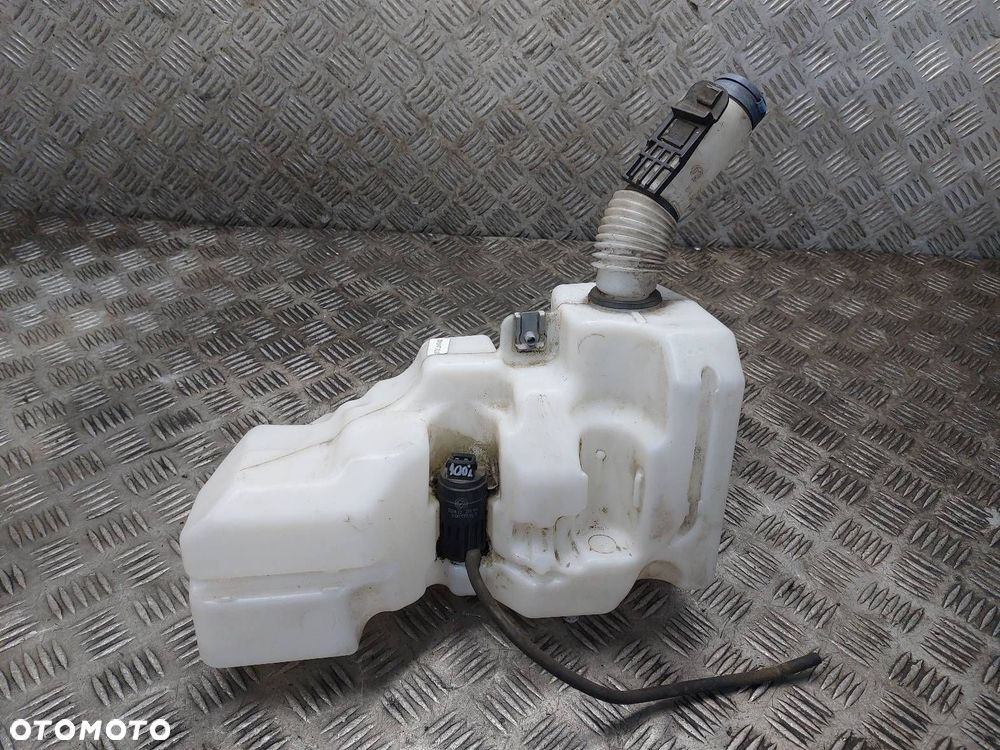 ZBIORNICZEK PŁYNU SPRYSKIWACZY FIAT DUCATO III LIFT 2.3 D - 1
