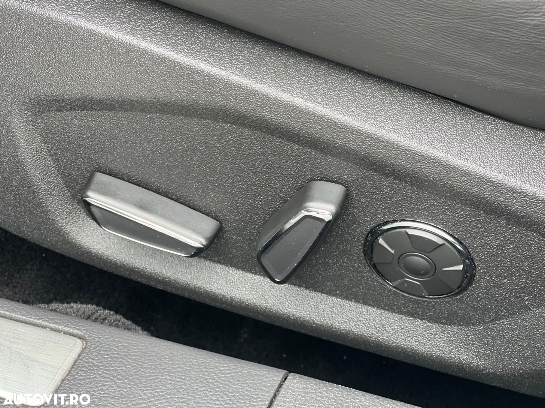 Ford Mondeo - 27