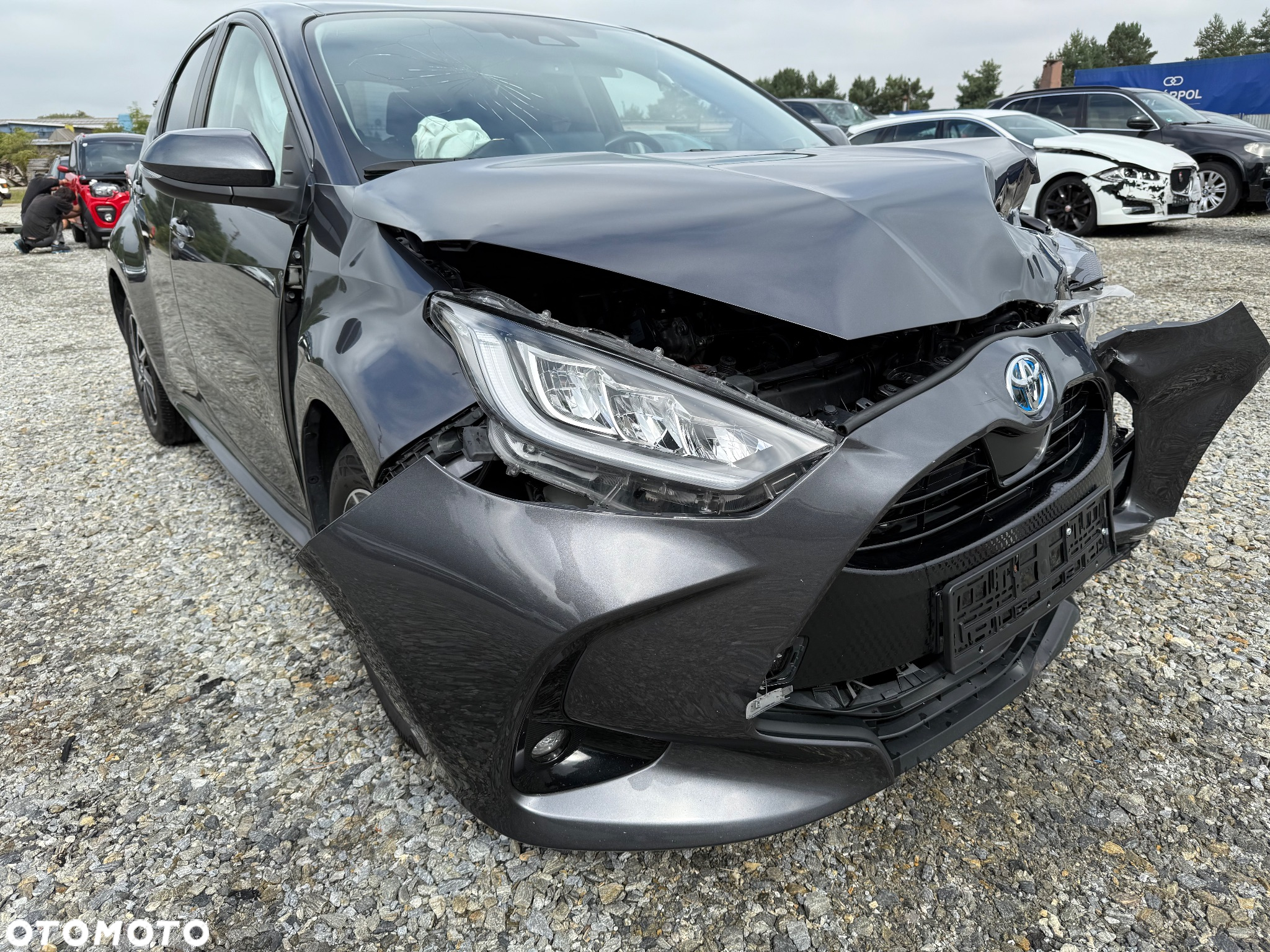 Toyota Yaris Hybrid 1.5 Executive - 26