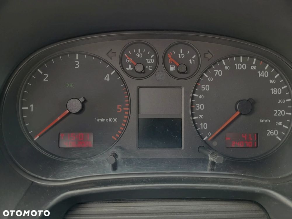 Audi A3 Sportback 1.6 Ambiente - 14