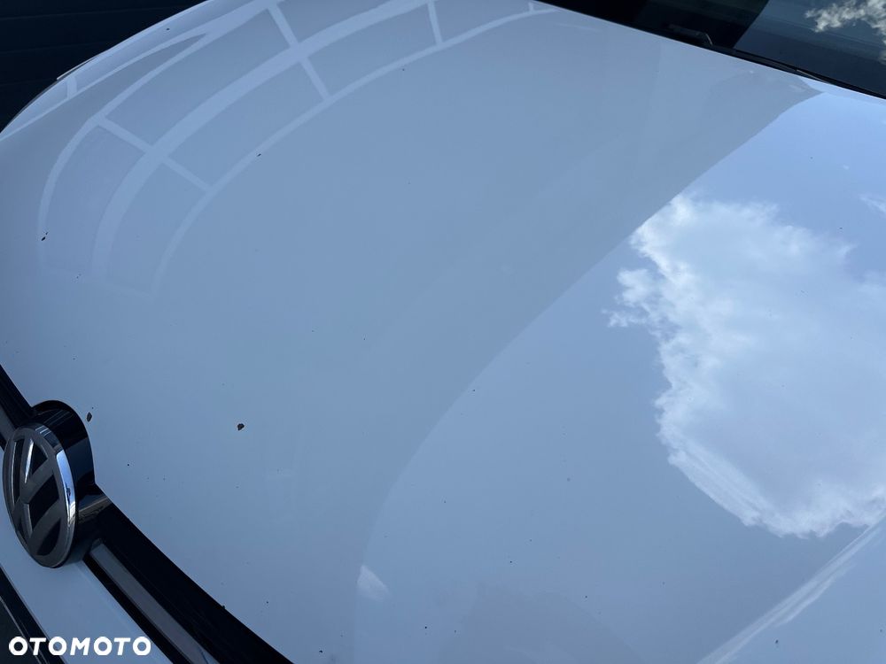 Volkswagen Golf 2.0 TDI BMT Comfortline - 11