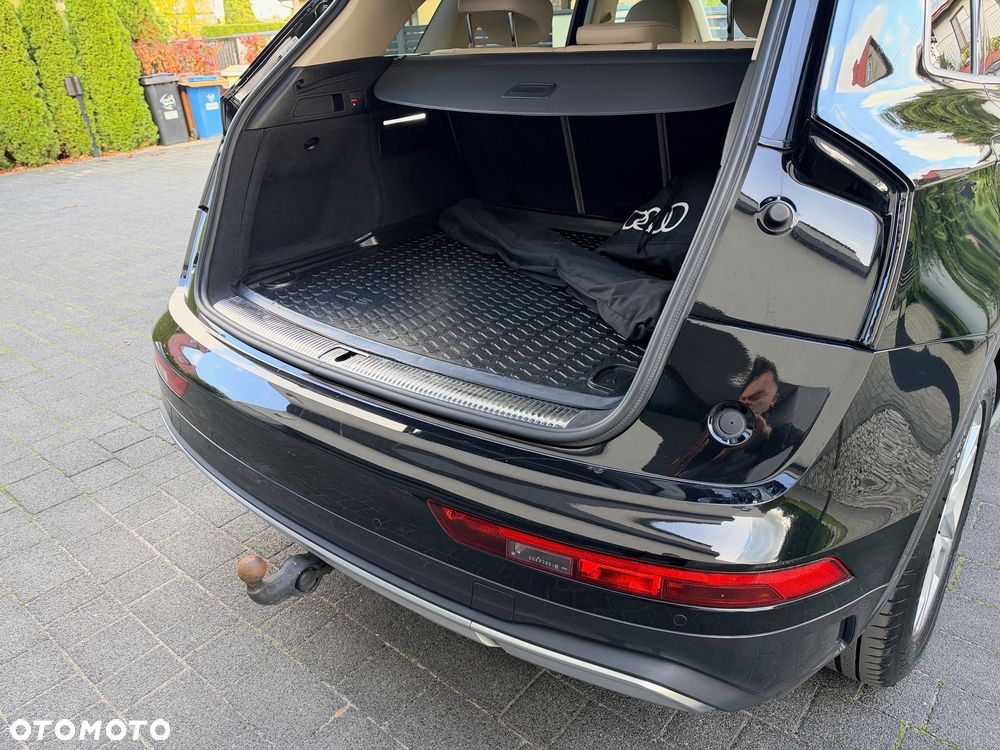 Audi Q5 50 TFSI e quattro S tronic design - 23