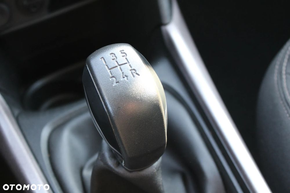 Peugeot 2008 82 VTI Active - 31