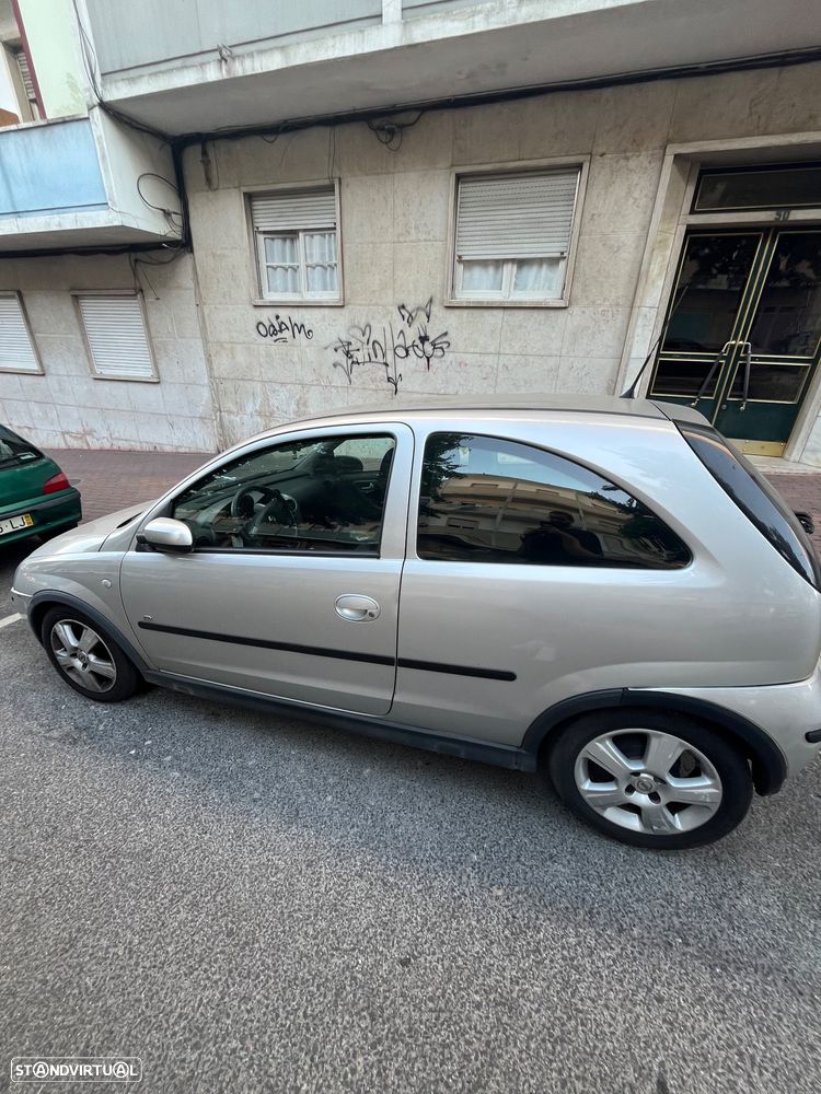 Opel Corsa 1.3 CDTi Enjoy - 3