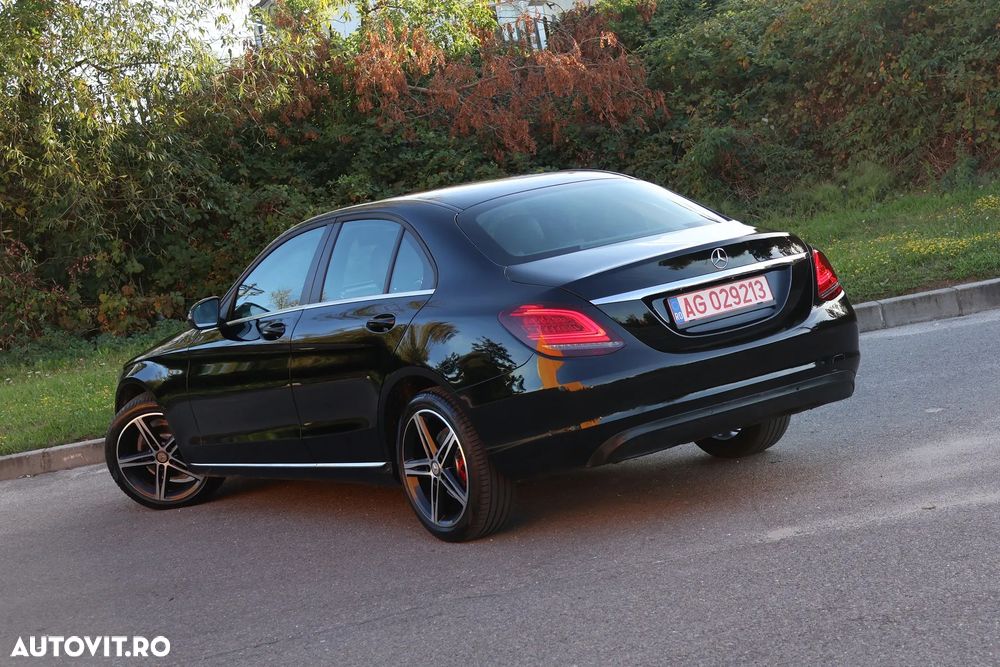 Mercedes-Benz C 220 d 9G-TRONIC AMG Line - 6