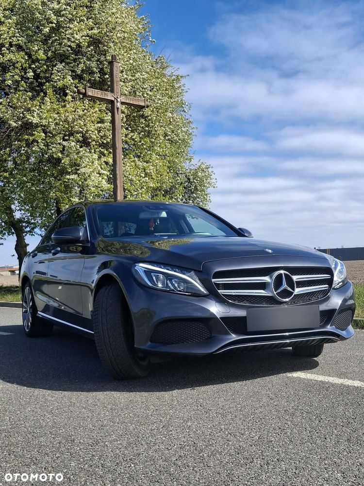 Mercedes-Benz Klasa C 300 7G-TRONIC Exclusive - 3