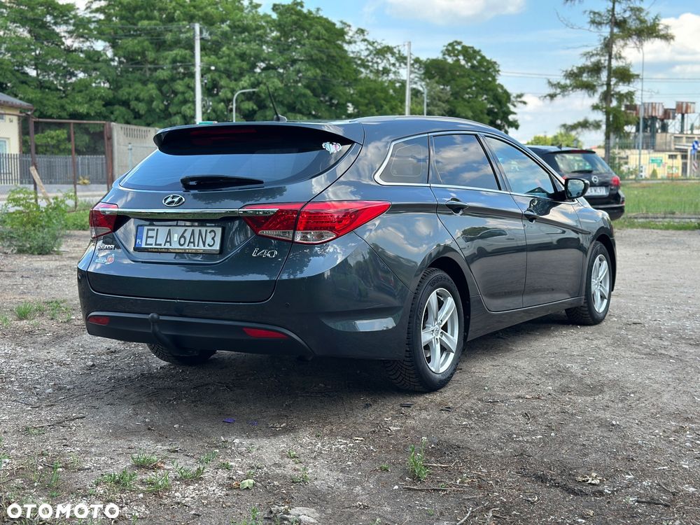 Hyundai i40 Kombi blue 1.6 Family - 5