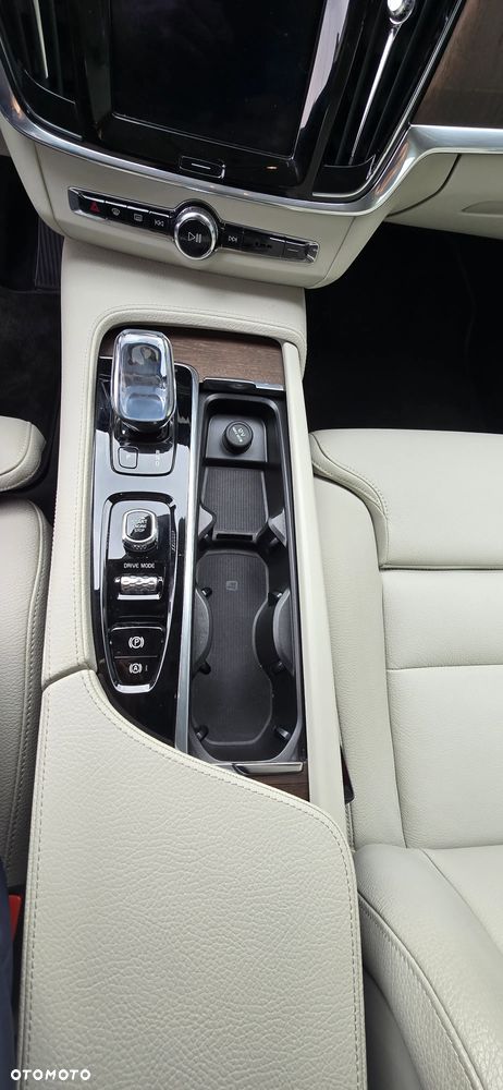 Volvo S90 B5 D AWD Inscription - 17