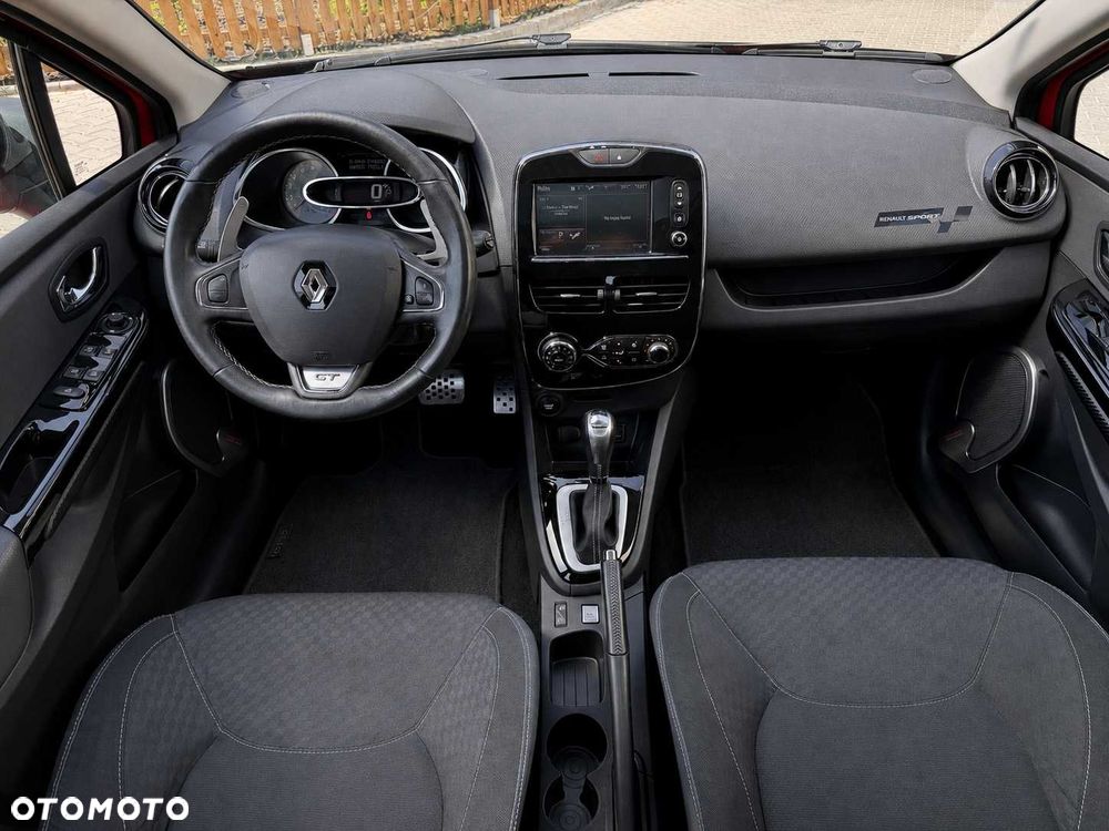 Renault Clio - 5