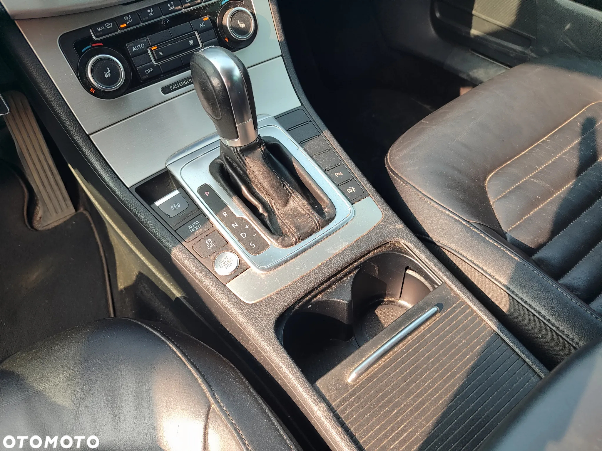 Volkswagen Passat 1.8 TSI Comfortline DSG - 19