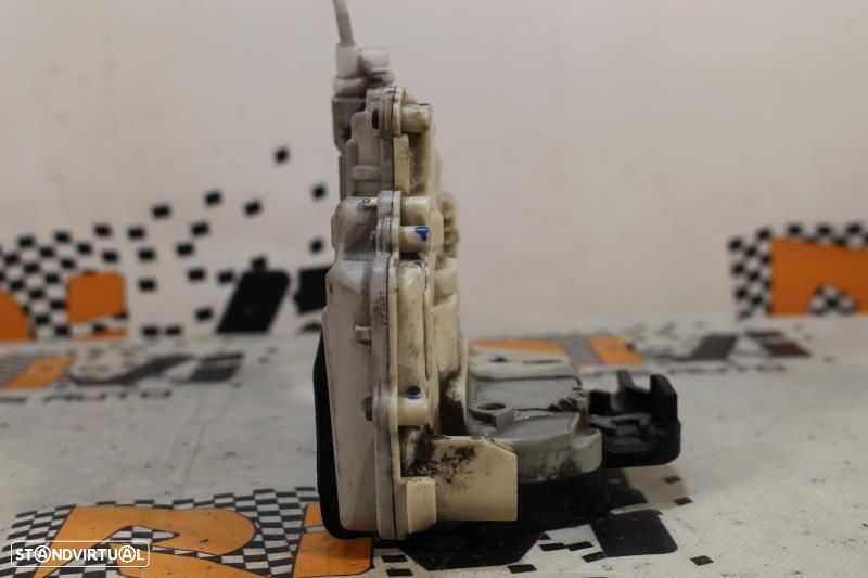 Fecho Da Porta Frente Direita Audi A3 Sportback (8Pa)  4F2837016b / 4F - 5