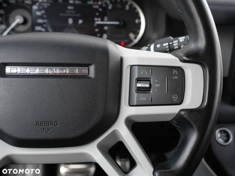 Land Rover Defender 3.0 D250 mHEV SE - 15