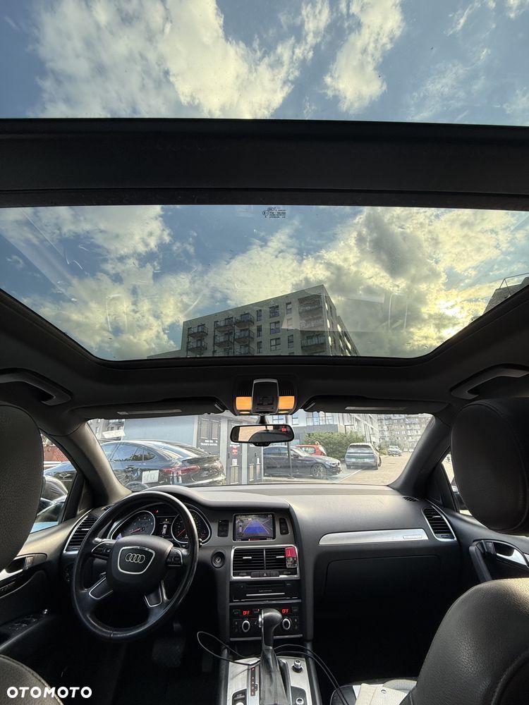 Audi Q7 - 10