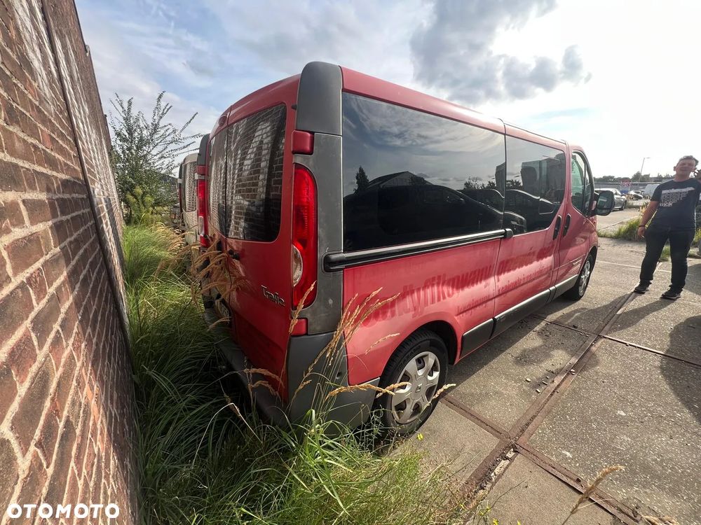 Opel Vivaro - 9