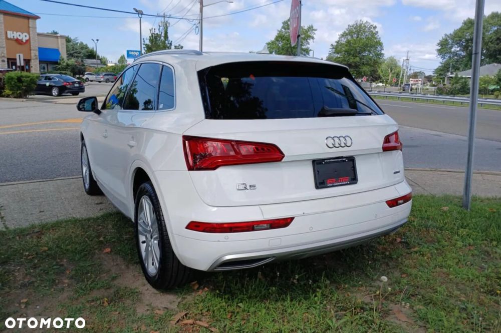 Audi Q5 2.0 TFSI Quattro S tronic design - 8