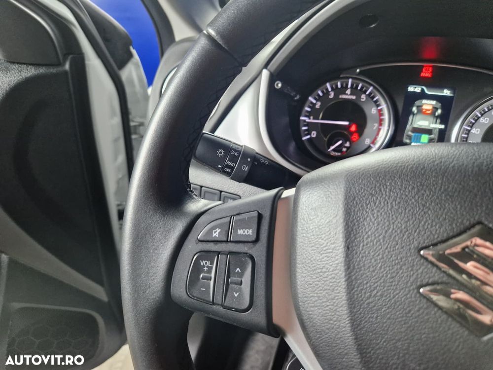 Suzuki Vitara - 14