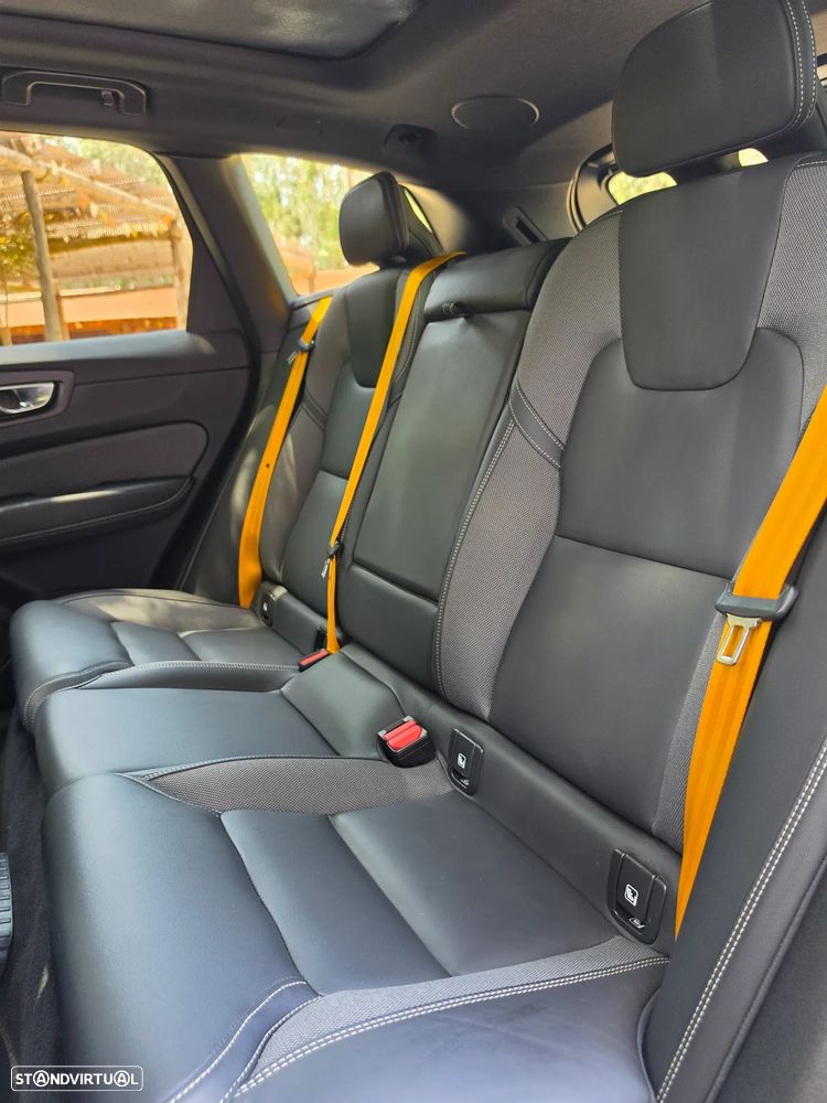 Volvo XC 60 T8 AWD Polestar Engineered - 26