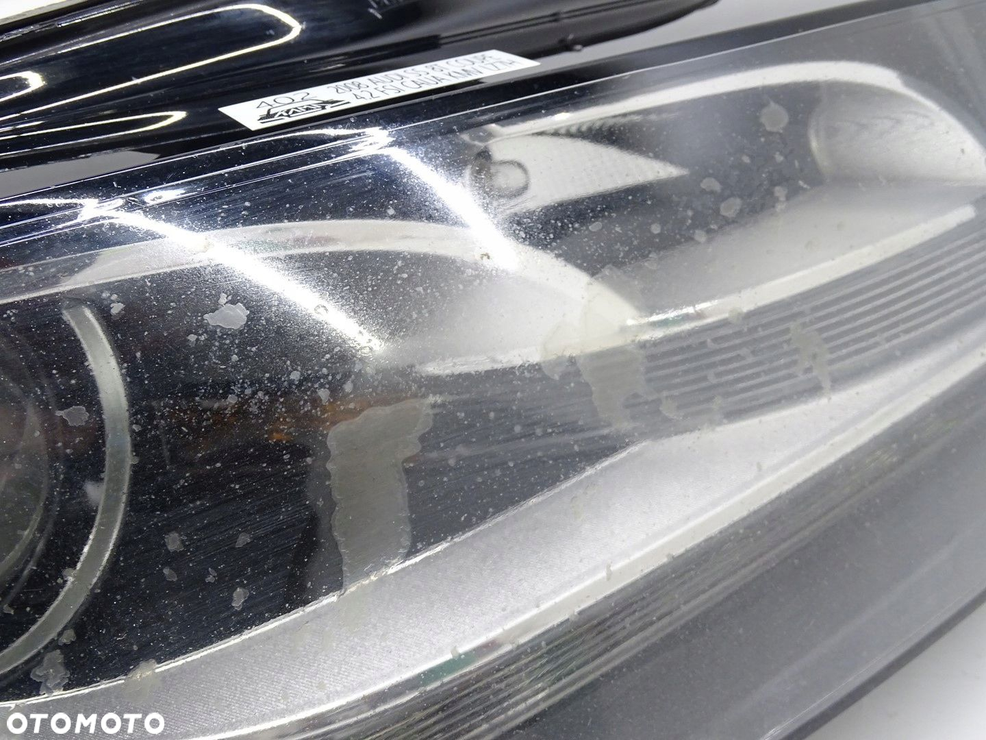 LAMPA XENON  LED PRAWY PRZÓD PRAWA PRZEDNIA AUDI A5 8T 07-11R 8T0941030AL - 8