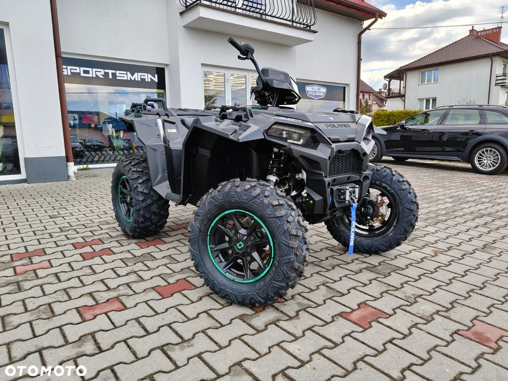 Polaris Sportsman - 1