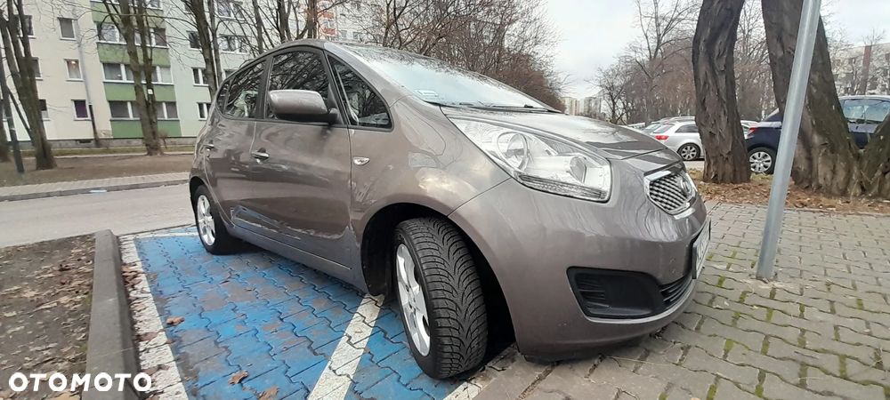 Kia Venga 1.6 L - 3