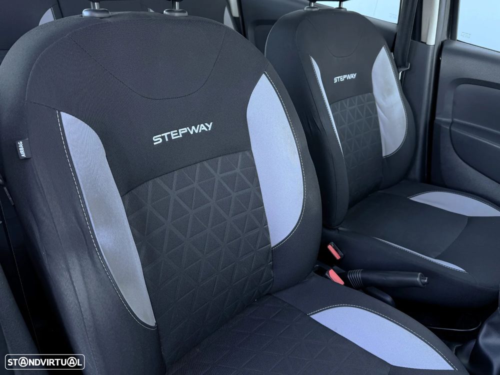 Dacia Sandero 1.5 dCi Stepway - 29