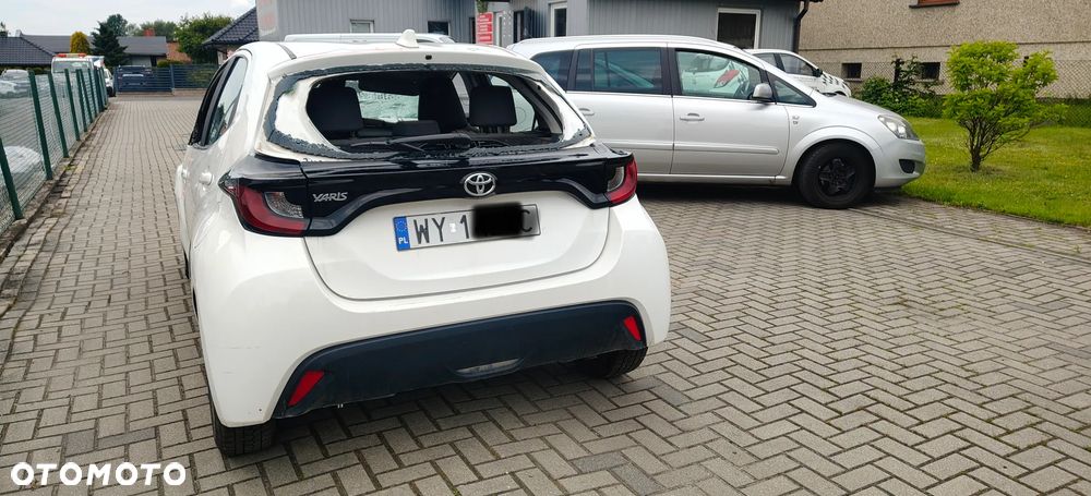 Toyota Yaris 1.0 Active - 2