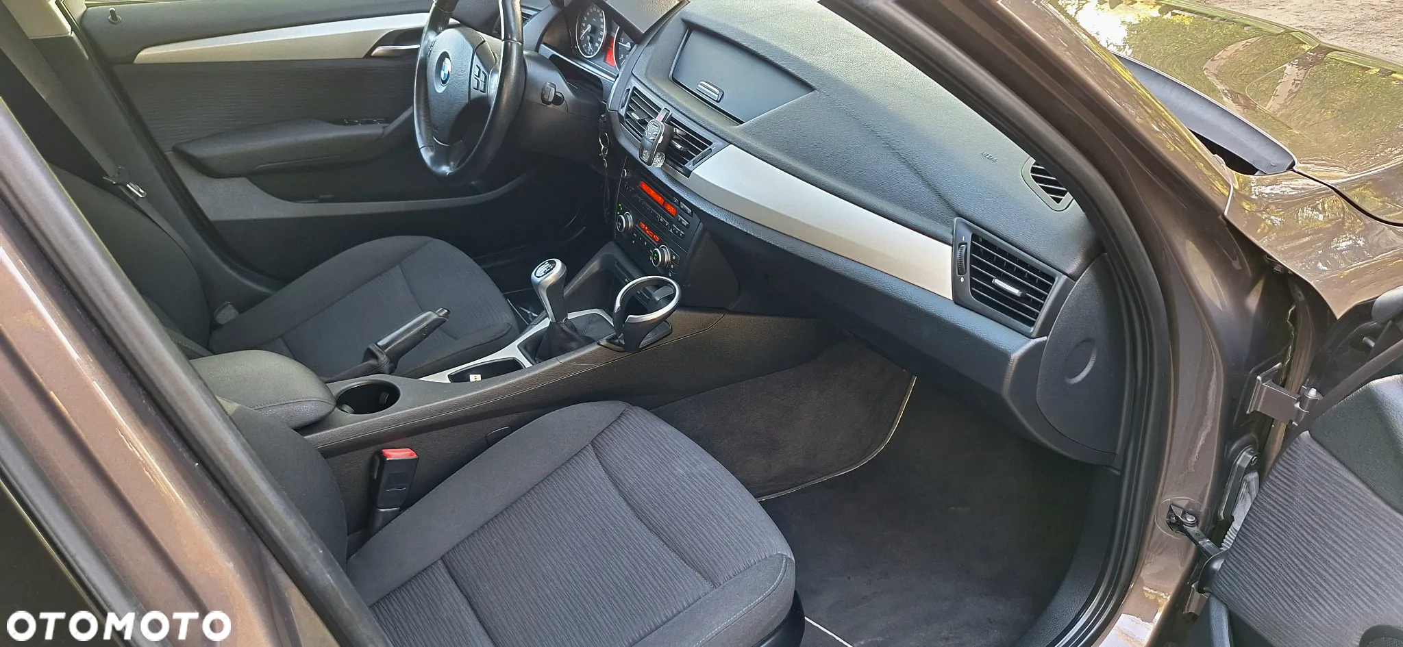 BMW X1 xDrive18d Sport Line - 18