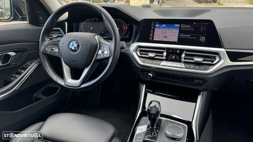 BMW 320 d Aut. - 18