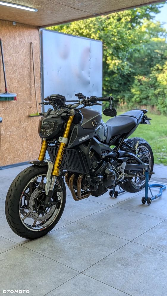 Yamaha MT - 1