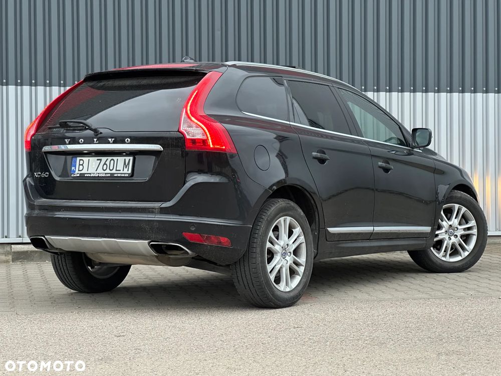 Volvo Xc60 2016 photo 2