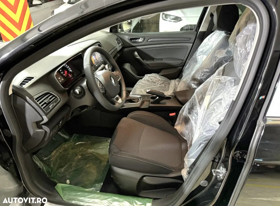 Renault Megane - 11