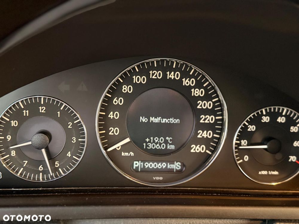 Mercedes-Benz CLK - 5