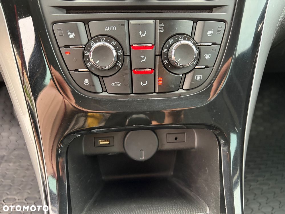 Opel Astra 1.6 CDTI DPF ecoFLEX Start/Stop Style - 24