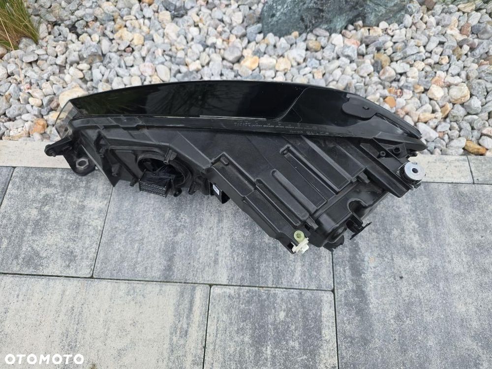 VW GOLF 7 VII 5G1 LIFT 7.5 R Lampa prawa przód Full Led Dynamic 5G1941082G - 9