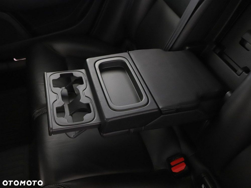 Volvo V90 D4 AWD Inscription - 38