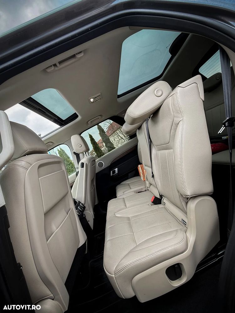 Land Rover Discovery 3.0 L SDV6 LANDMARK Aut. - 14