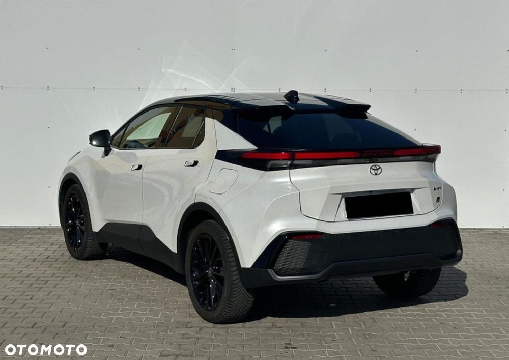 Toyota C-HR ver-2-0-hybrid-gr-sport - 4