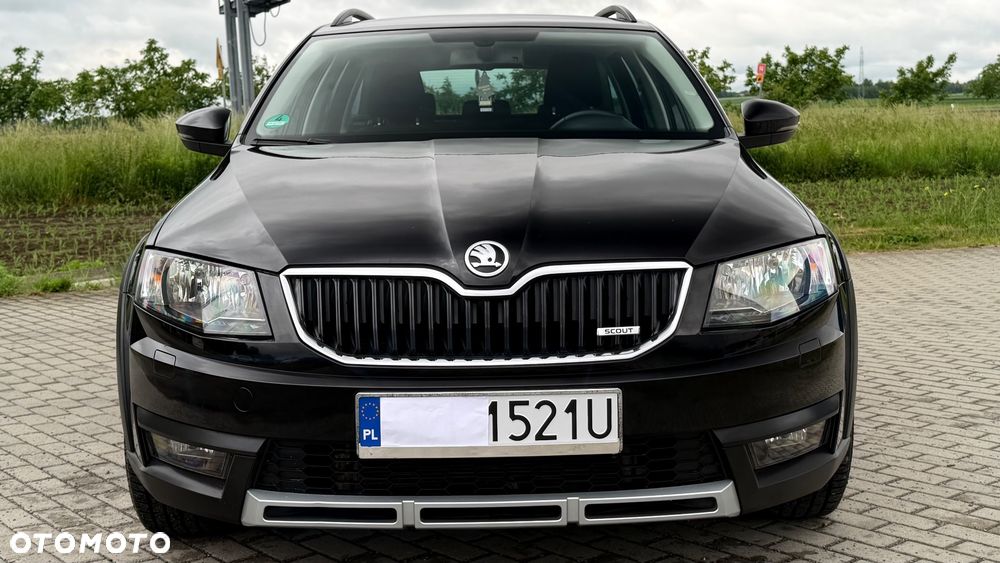 Skoda Octavia 2.0 TDI 4x4 DSG Scout - 23