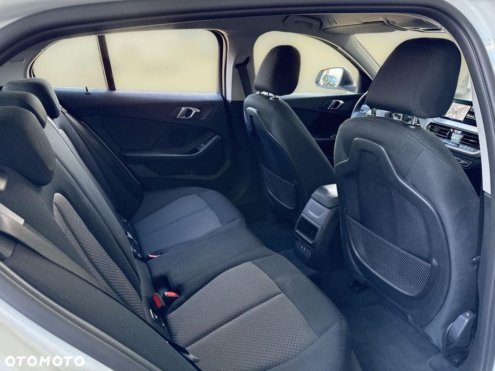 BMW Seria 1 118i Advantage - 16