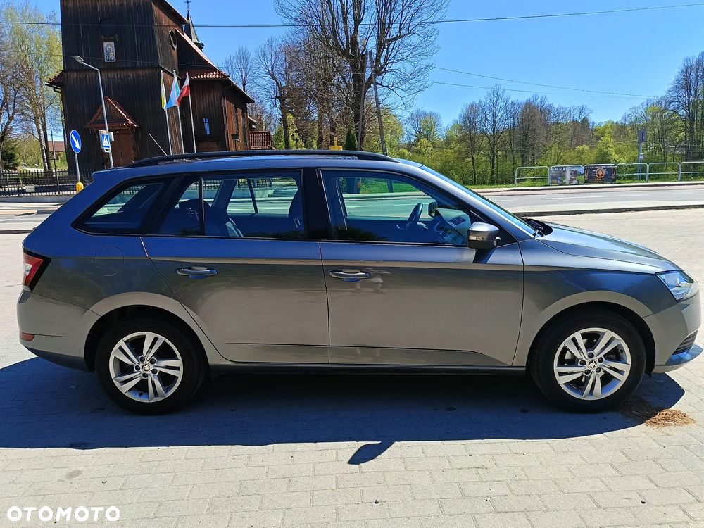 Skoda Fabia 1.0 TSI Ambition - 6
