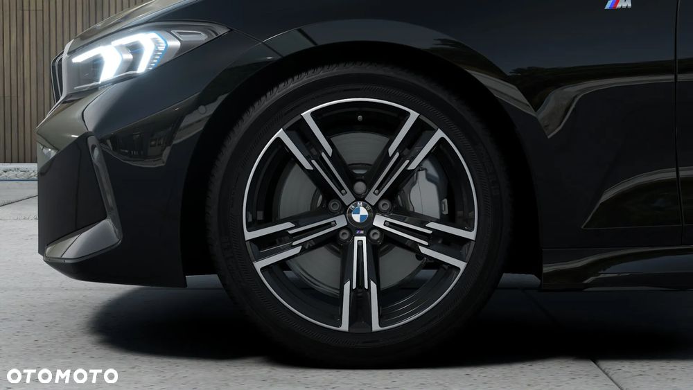 BMW Seria 3 318i M Sport - 6