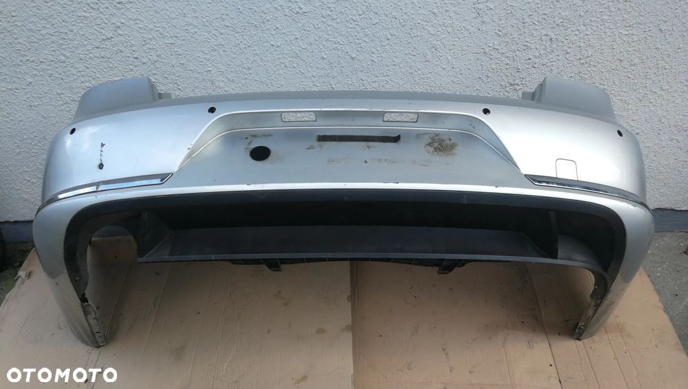 Zderzak tył VW Passat B7 sedan LA7W pdc