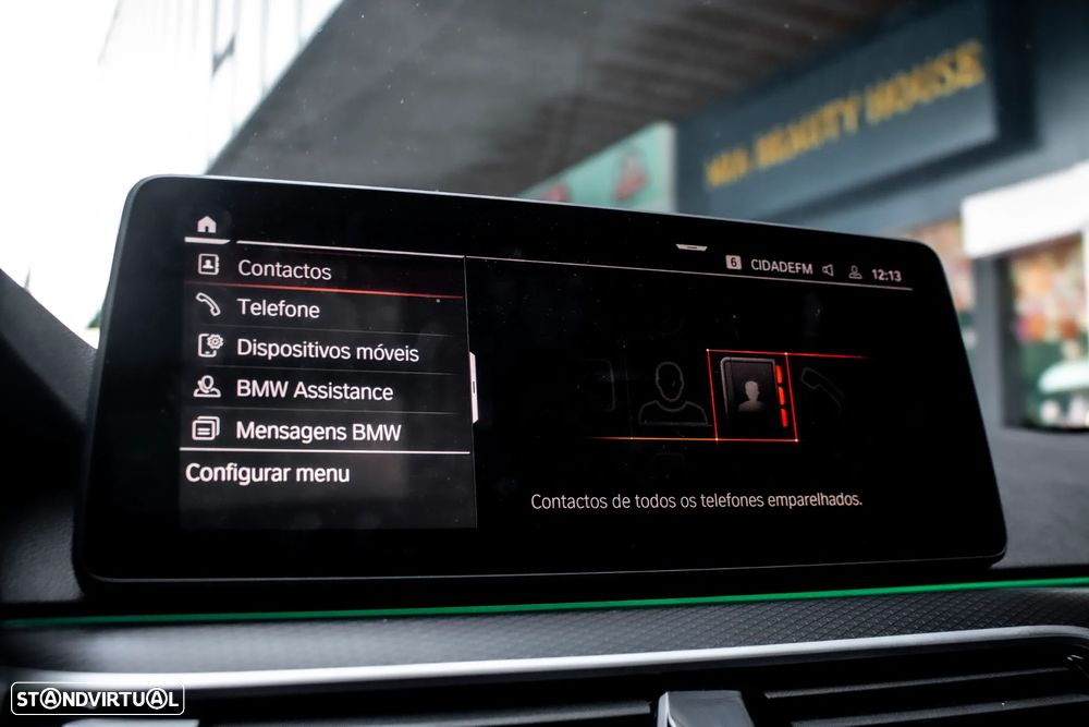 BMW 530 e Pack Desportivo M - 44