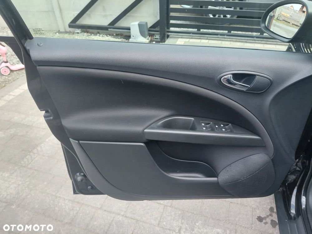 Seat Altea 2.0 FSI Sport Edition - 25