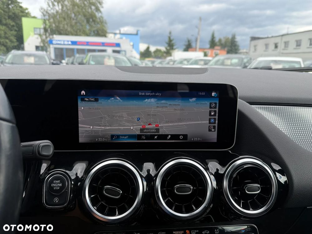 Mercedes-Benz GLA 200 d 8G-DCT - 19