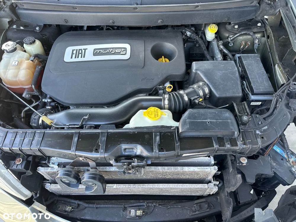 Fiat Freemont 2.0 Multijet Lounge AWD - 16