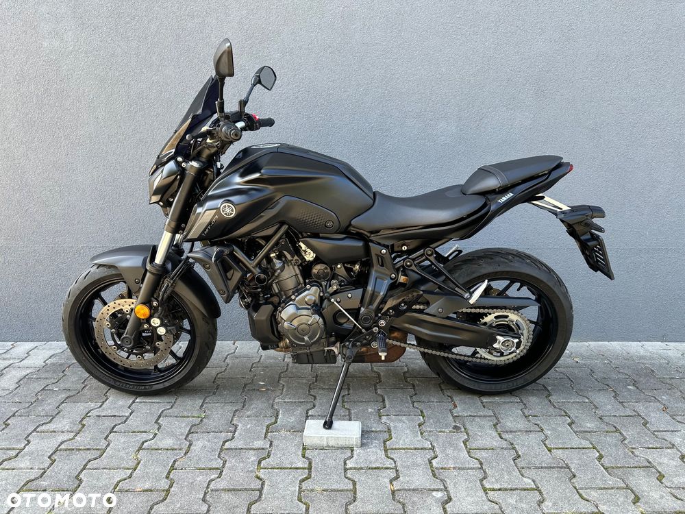 Yamaha MT - 5
