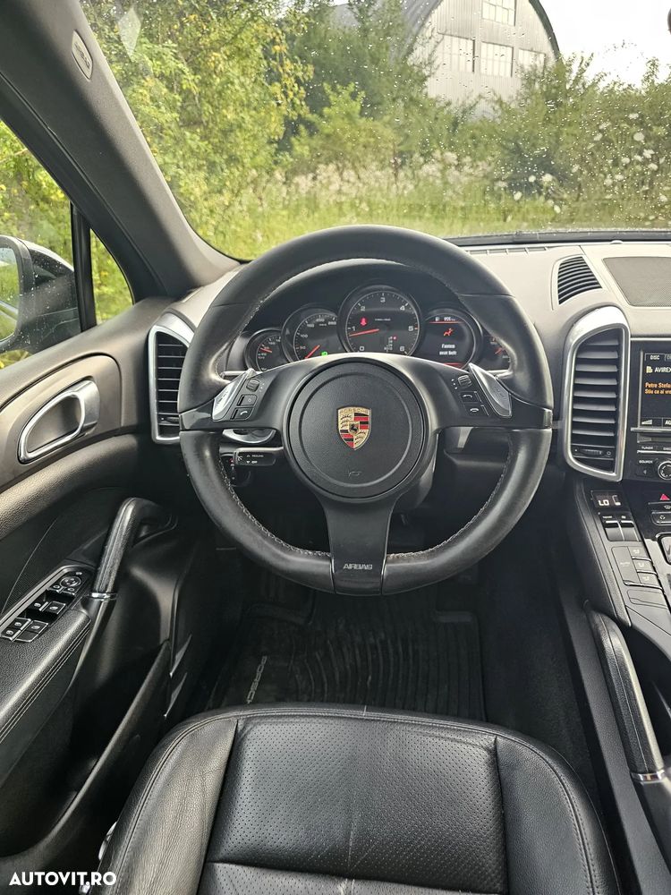 Porsche Cayenne 3.0TD TipTronic - 7