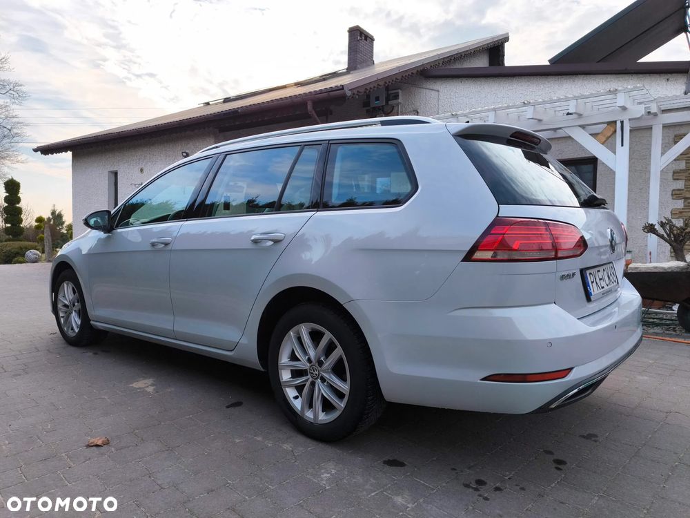 Volkswagen Golf 2.0 TDI (BlueMotion Technology) Comfortline - 2